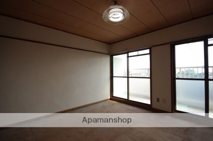 下脇ビルの内装