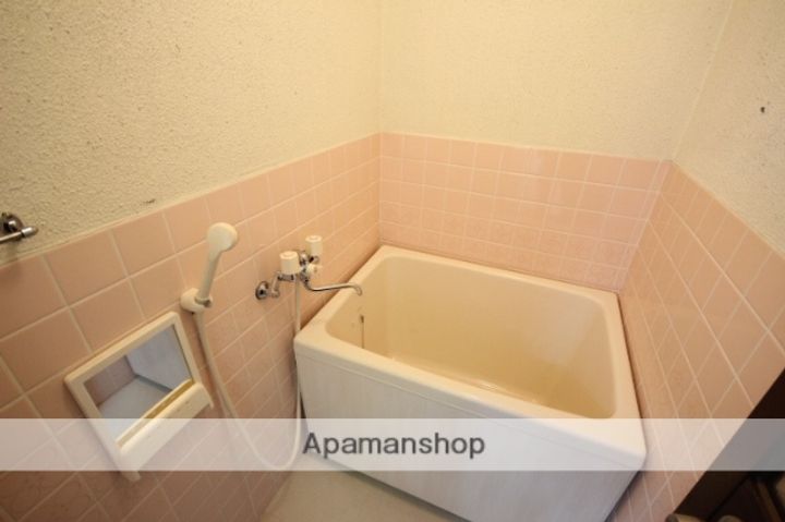 下脇ビルの風呂