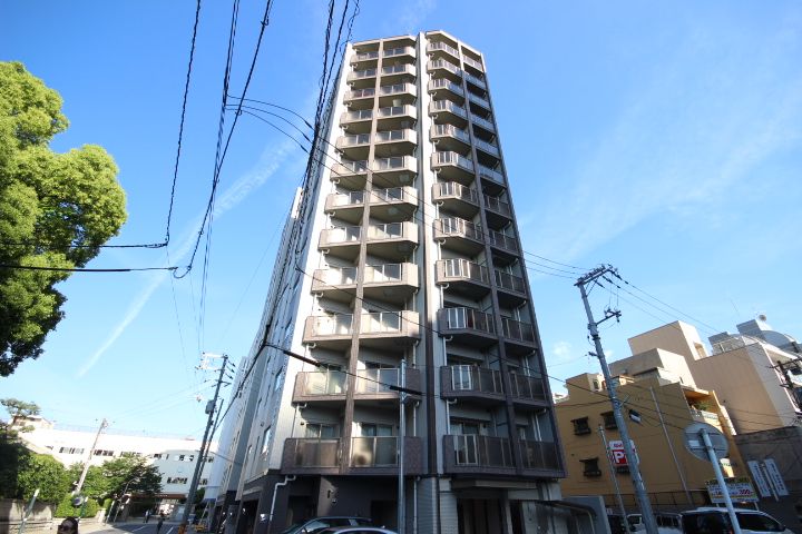 広島県広島市中区上幟町の賃貸マンションの外観