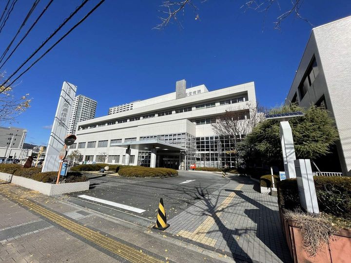 広島県広島市中区上幟町の賃貸マンションの周辺