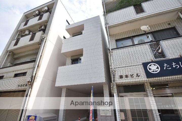 メゾンニシオの外観