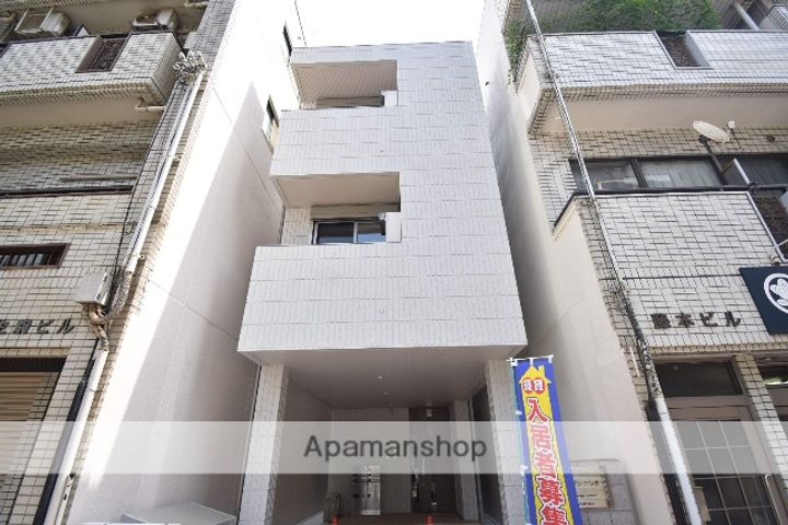 メゾンニシオの外観