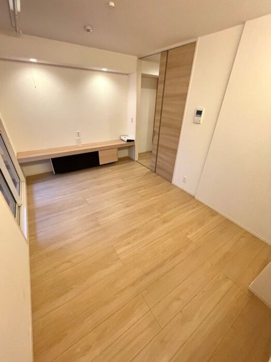SHINYA BLDG.Ⅲの居間