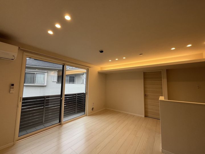 リバーサイド長岡2の居間