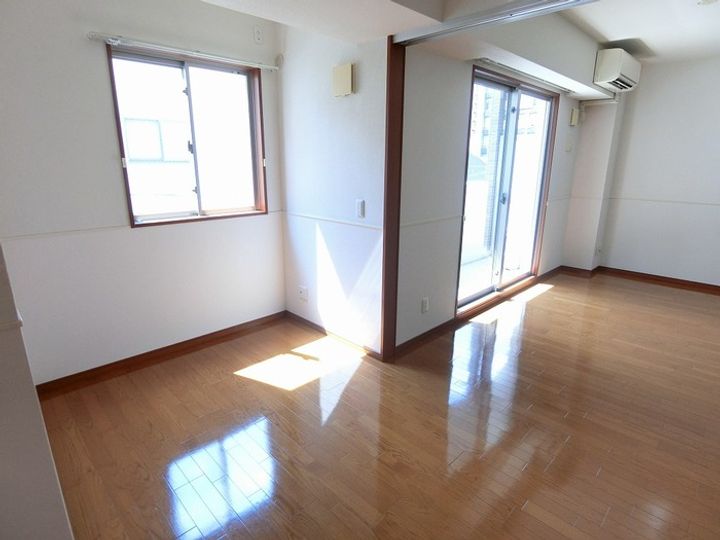 ドルチェ広島駅北口302の内装