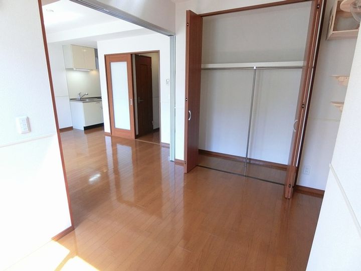 ドルチェ広島駅北口302の内装