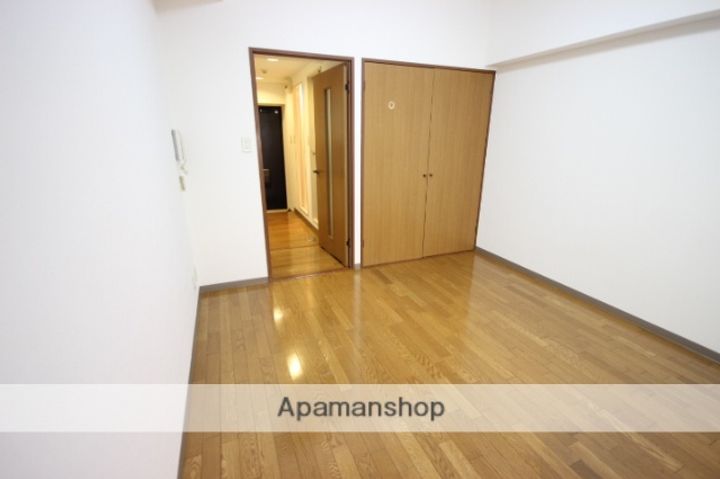 ラシェール51701の居間