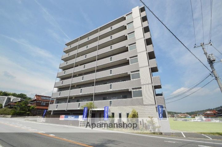 ルミエール406の外観