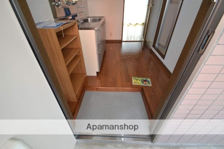 広島県東広島市西条町寺家の賃貸アパート307の玄関