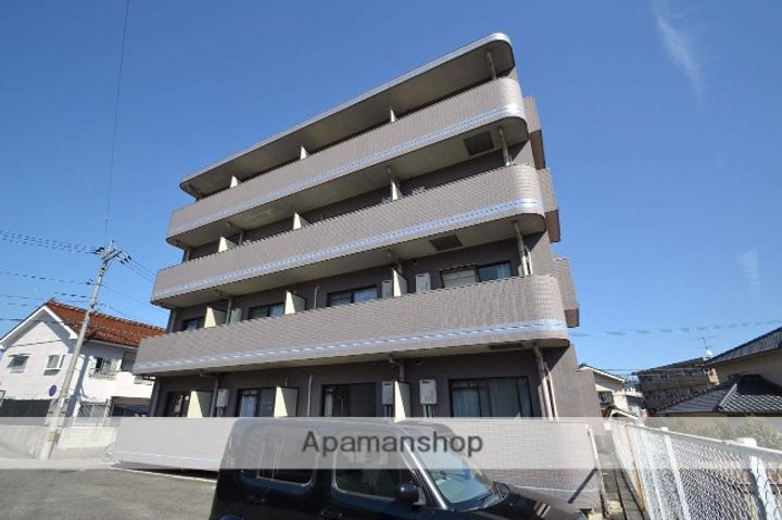 コートソフィア105の外観