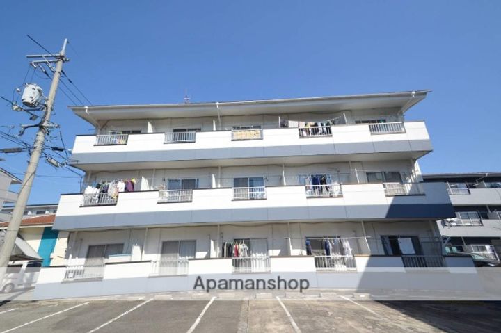 広島県東広島市西条町寺家の賃貸アパート201の外観