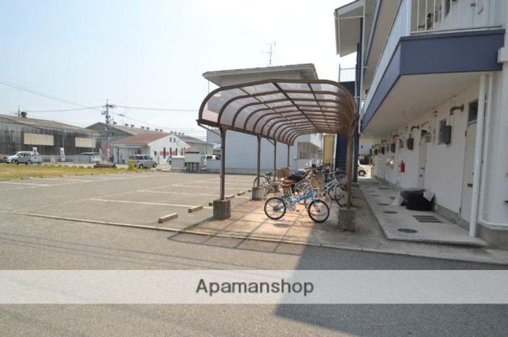 広島県東広島市西条町寺家の賃貸アパート201の外観