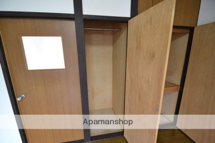 広島県東広島市西条町寺家の賃貸アパート201の内装