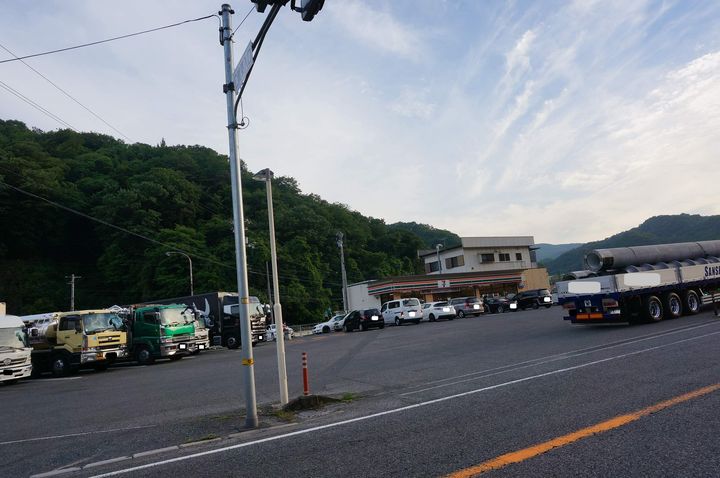 リーパ・フルーミニスの周辺