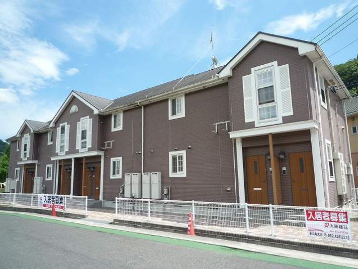 リーパ・フルーミニスの外観