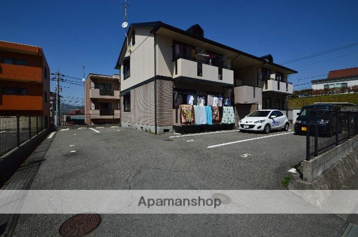 コーポ三ッ城202の外観