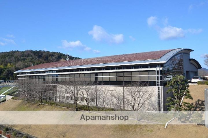 コーポ三ッ城202の周辺