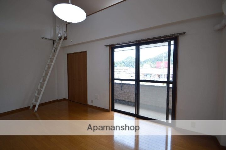 CREST OSHIKAWAの内装