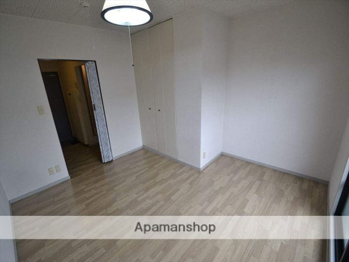 サンライフ市地A106の内装