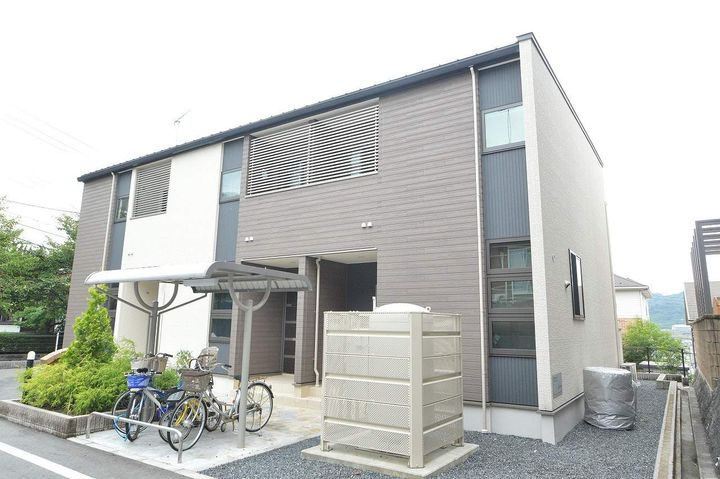 サンイーストの外観