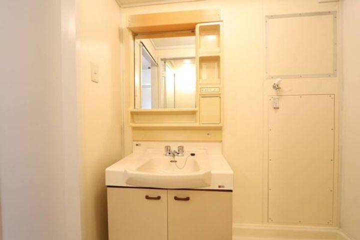 ビレッジハウス高美が丘タワー1号棟の内装