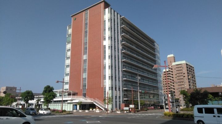 ファミール南201号室の周辺