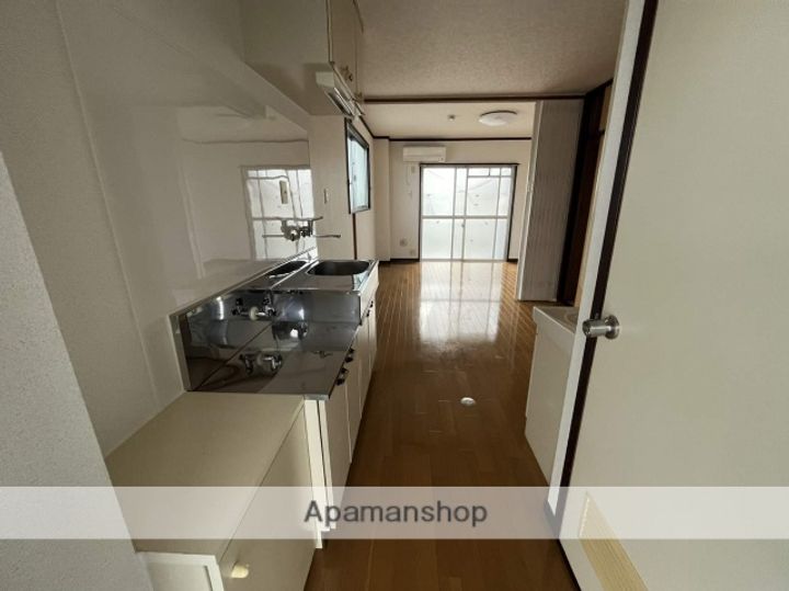 広島県東広島市西条町寺家の賃貸アパート308の内装