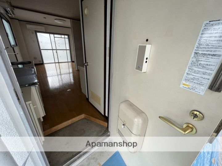 広島県東広島市西条町寺家の賃貸アパート308の玄関