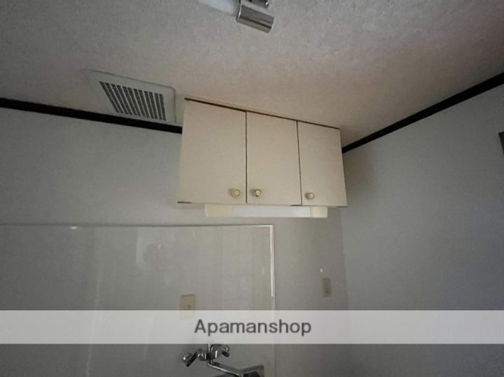 広島県東広島市西条町寺家の賃貸アパート105の内装