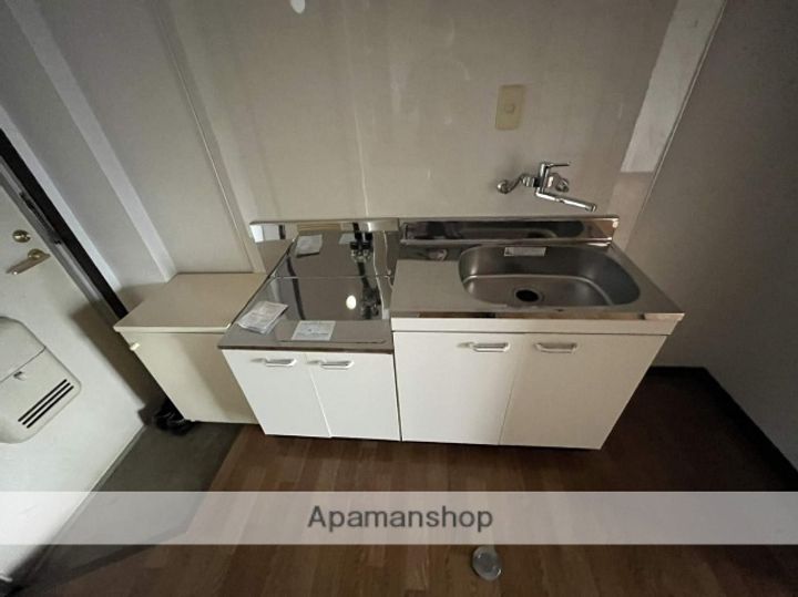 広島県東広島市西条町寺家の賃貸アパート107の内装