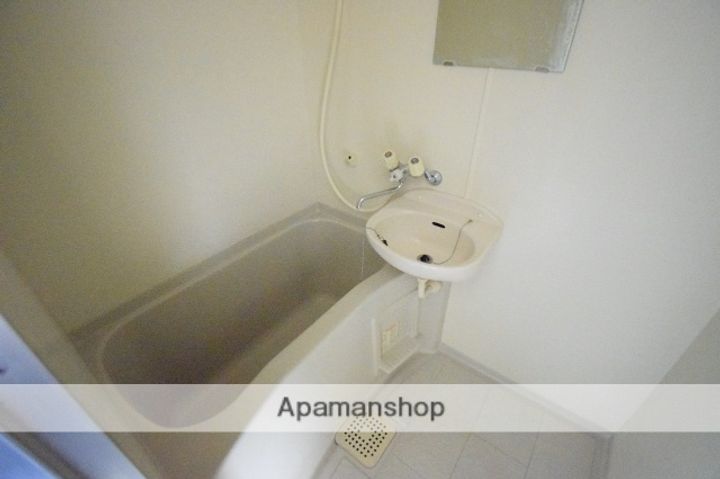 広島県安芸郡海田町南堀川町の賃貸マンションの風呂