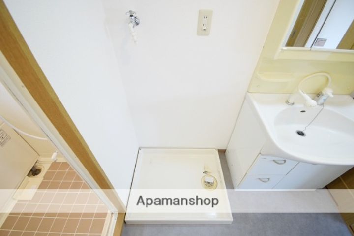 J’city海田センターコートの内装