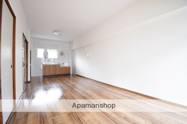 海田マンションの内装