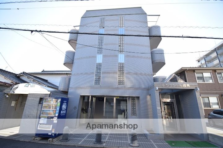 レジェンド船越南の外観