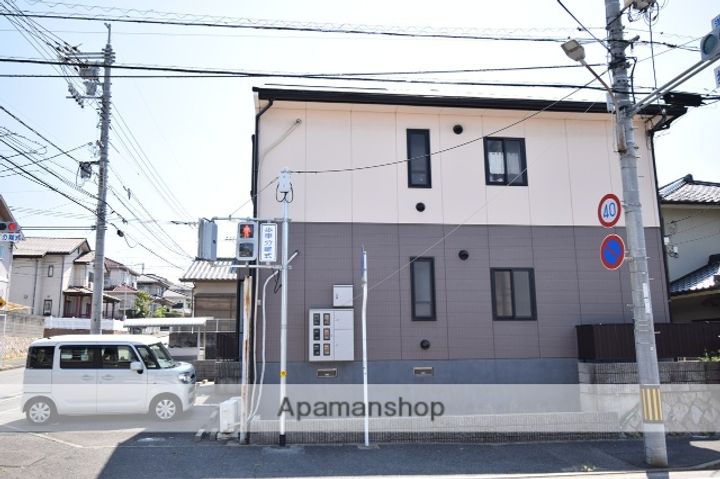 ブランミュールの外観