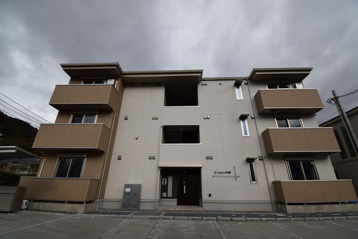 D-room中野の外観