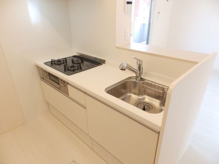 ホワイトリリーのキッチン