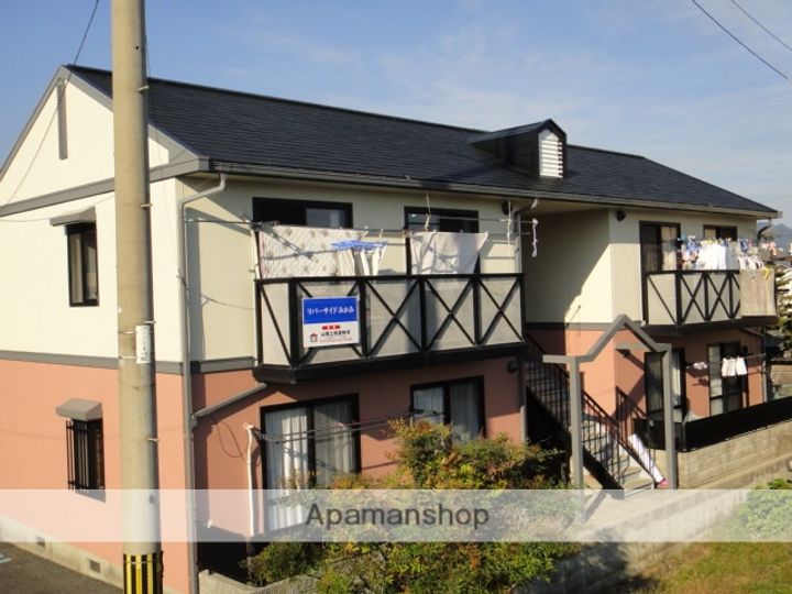 リバーサイドみかみの外観