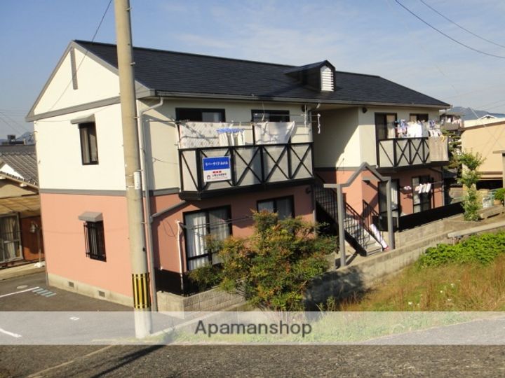 リバーサイドみかみの外観