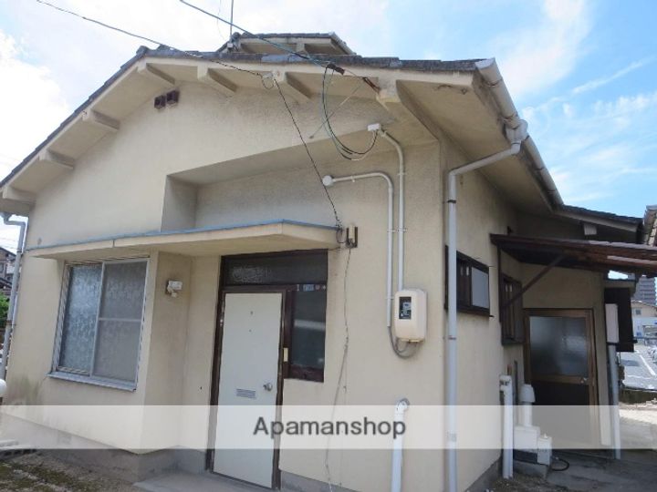 新本住宅の外観