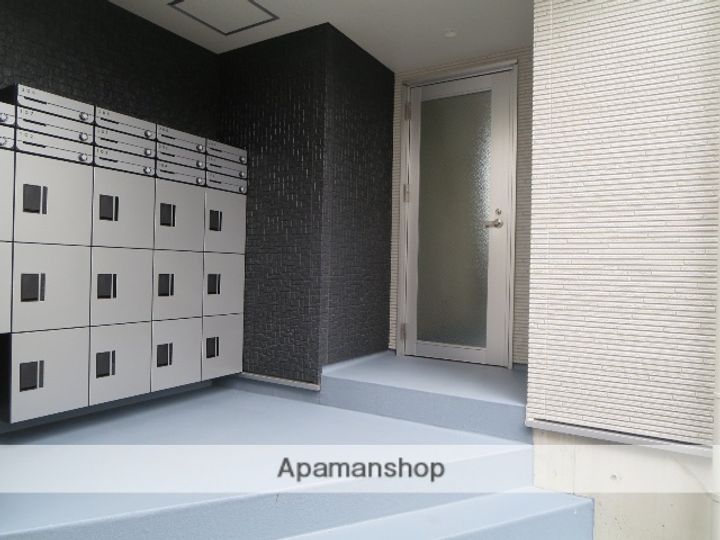 パインツリー立戸の外観