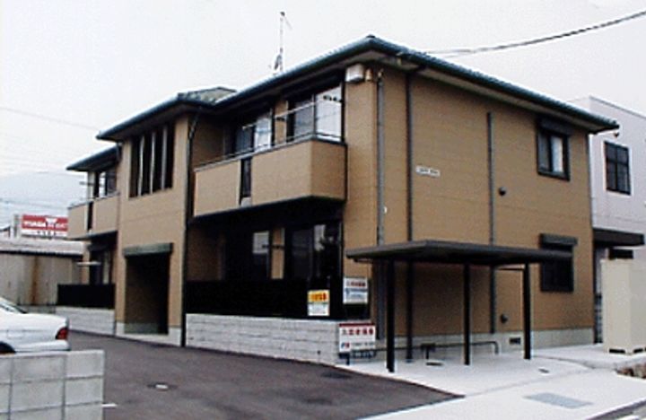 広島県大竹市西栄2丁目の賃貸アパートの外観