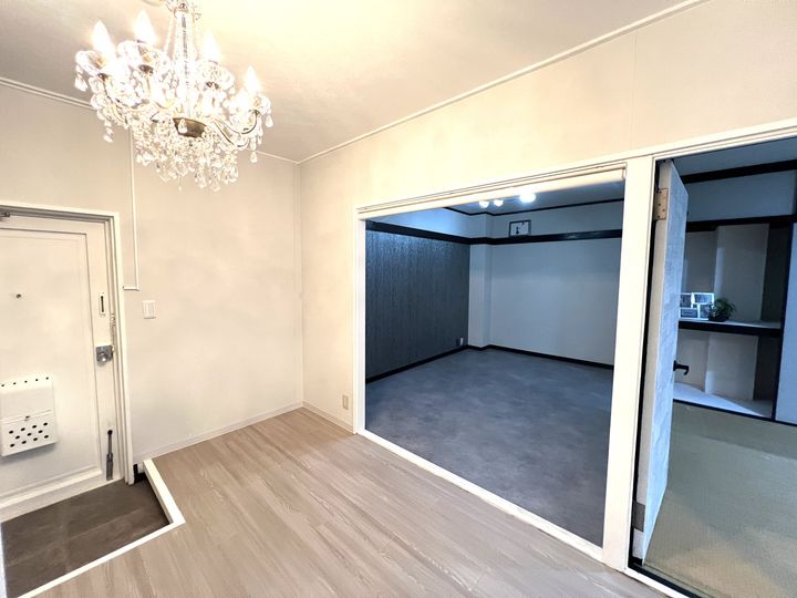 レジデンス麻里布の内装