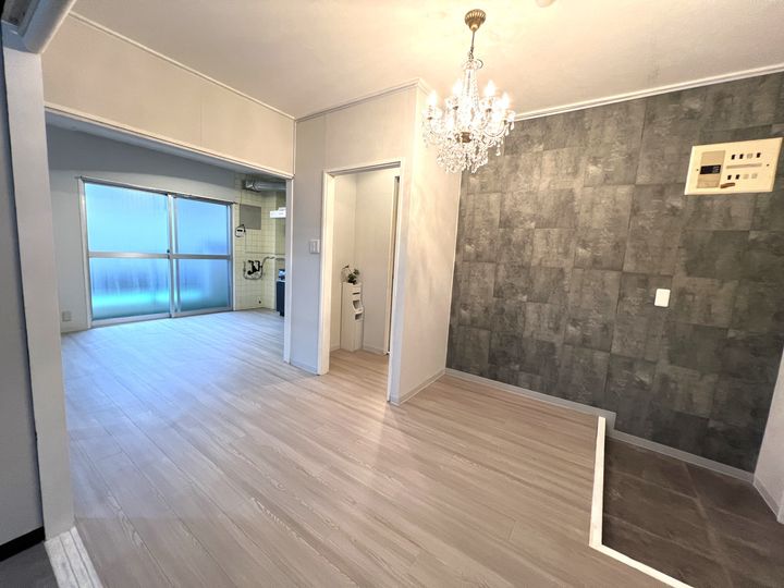 レジデンス麻里布の居間