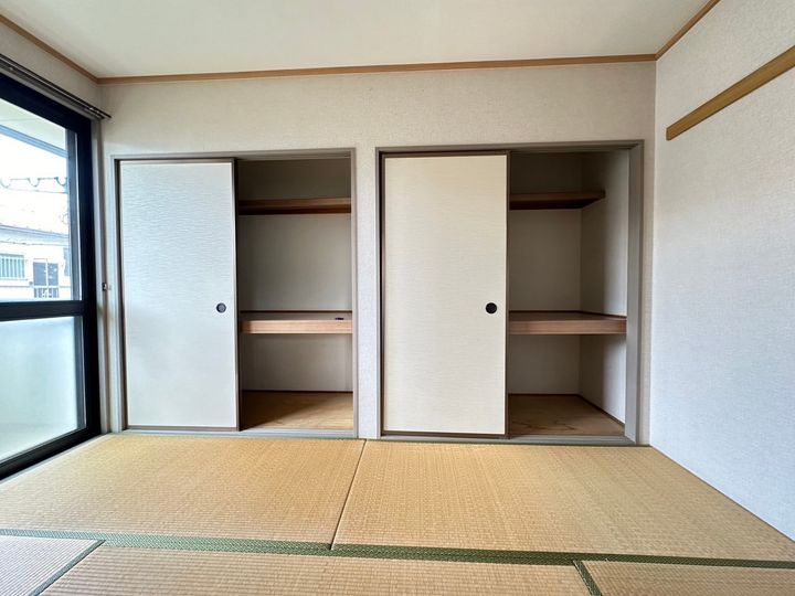山口県岩国市南岩国町1丁目の賃貸アパートの内装