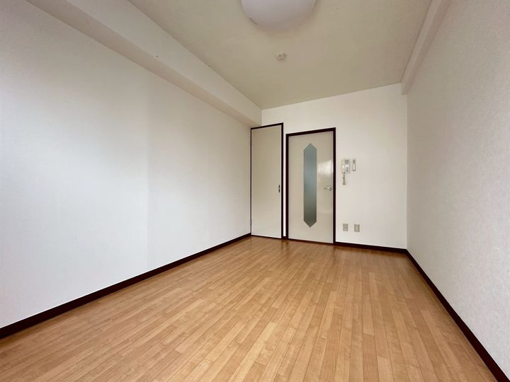 ハイツ福龍の居間