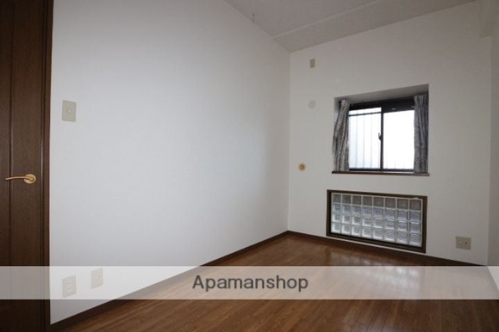 グランドール岩国弐番館の内装