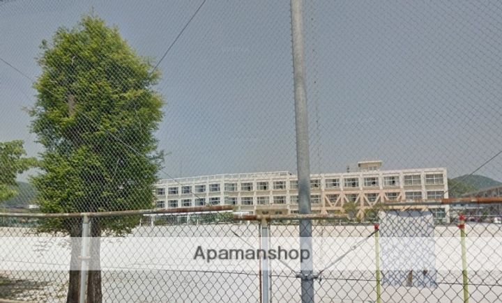 グランドール岩国弐番館の周辺