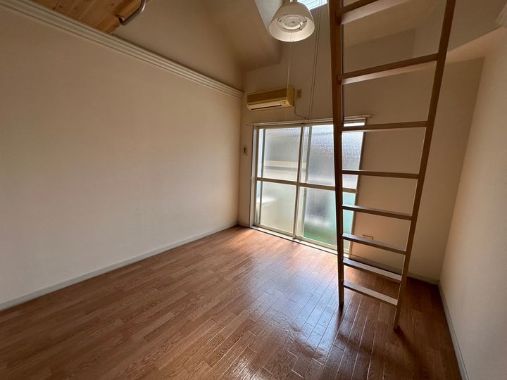 パティオス203の内装