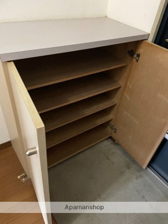 エクセレンス101の内装